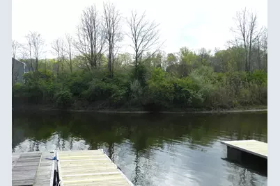 525 Swan River Drive, Benton Harbor, MI 49022 - Photo 10