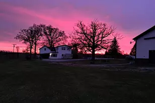 13551 Hillsdale Rd, Camden, MI 49232 - Photo 2