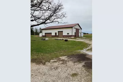 13551 Hillsdale Road, Camden, MI 49232 - Photo 8