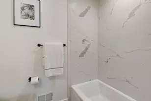 668 Maple St, Plymouth, MI 48170 - Photo 36