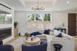 668 Maple St, Plymouth, MI 48170 - Photo 8