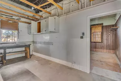 2419 E Michigan Avenue, Jackson, MI 49203 - Photo 36