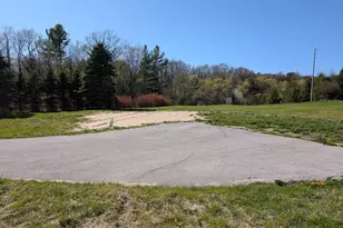 5766 S Pere Marquette Hwy, Ludington, MI 49431 - Photo 4