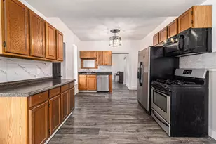 601 N Rath Ave, Ludington, MI 49431 - Photo 14