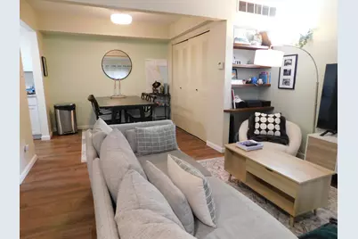 543 Longshore Drive #B, Ann Arbor, MI 48105 - Photo 4