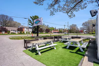 1125 W Hackley Avenue, Muskegon, MI 49441 - Photo 4