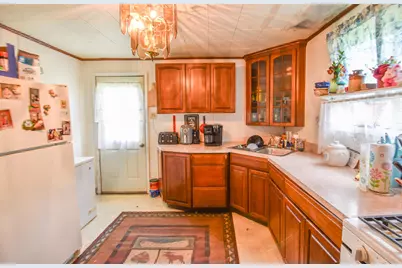 169 E Washington Street, Coldwater, MI 49036 - Photo 6