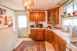 169 E Washington St, Coldwater, MI 49036 - Photo 6