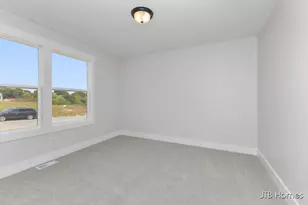 8296 Kettle Oak Dr SE, Alto, MI 49302 - Photo 18