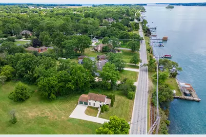 25653 W River Road, Grosse Ile, MI 48138 - Photo 24