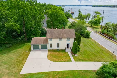 25653 W River Road, Grosse Ile, MI 48138 - Photo 4