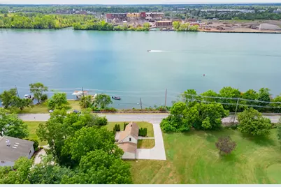 25653 W River Road, Grosse Ile, MI 48138 - Photo 26