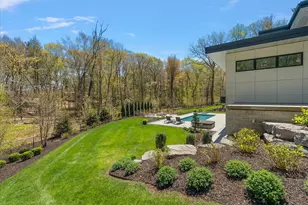 329 N Lakeshore Dr, Holland, MI 49424 - Photo 98