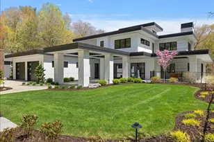 329 N Lakeshore Dr, Holland, MI 49424 - Photo 122