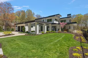 329 N Lakeshore Dr, Holland, MI 49424 - Photo 88