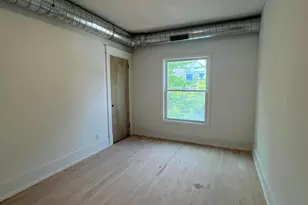 1123 Fulton St E, Grand Rapids, MI 49503 - Photo 8