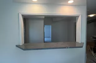 1123 Fulton St E, Grand Rapids, MI 49503 - Photo 10