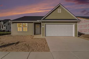 717 Jefferson Ln, Milan, MI 48160 - Photo 2