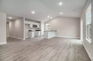 717 Jefferson Ln, Milan, MI 48160 - Photo 8