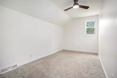 329 N Liberty Street, Marshall, MI 49068 - Photo 16