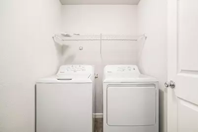 637 Manorwood Circle, Benton Harbor, MI 49022 - Photo 18