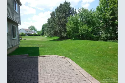 251 Cloverleaf Court, Ann Arbor, MI 48103 - Photo 16