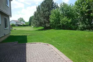 251 Cloverleaf Ct, Ann Arbor, MI 48103 - Photo 16