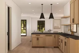 638 E Fulton Street E, Grand Rapids, MI 49503 - Photo 4