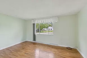 530 Manitou Rd, Saint Joseph, MI 49085 - Photo 8