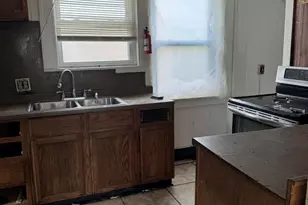 1101 W Rankin St, Flint, MI 48504 - Photo 10