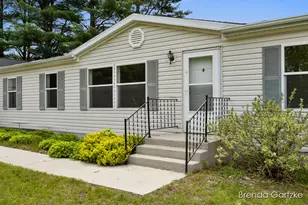 17055 Blackfoot Trail, Howard City, MI 49329 - Photo 4