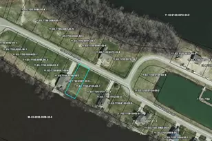 558 Swan River Dr, Benton Harbor, MI 49022 - Photo 46