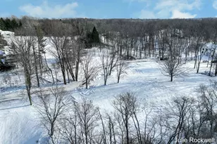 4268 Bradford St NE, Grand Rapids, MI 49525 - Photo 2