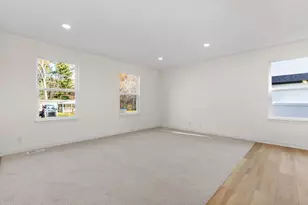 36 Manley Ave, Holland, MI 49424 - Photo 8