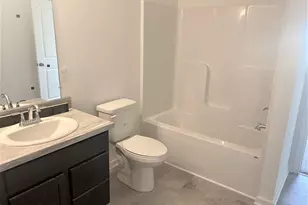 1050 Rebecca St, Marshall, MI 49068 - Photo 12