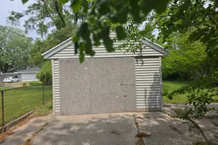846 Catherine Ave, Muskegon, MI 49442 - Photo 4