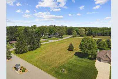6000 Riverview Drive #17, Jackson, MI 49203 - Photo 1