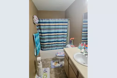 1637 Chippewa Way, Mount Pleasant, MI 48858 - Photo 12