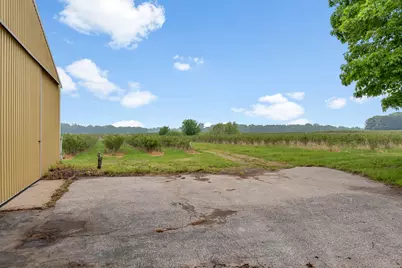 2031 Lynch Rd Road, Benton Harbor, MI 49022 - Photo 10