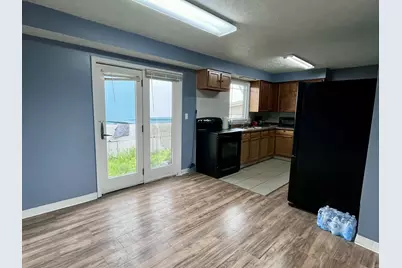 6065 E Paris Avenue SE, Caledonia, MI 49316 - Photo 10