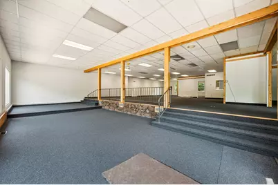 2603 S Cleveland Avenue, Saint Joseph, MI 49085 - Photo 4