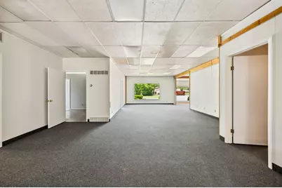 2603 S Cleveland Avenue, Saint Joseph, MI 49085 - Photo 8