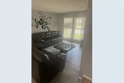 25045 Glenbrooke Dr Drive, Southfield, MI 48033 - Photo 2