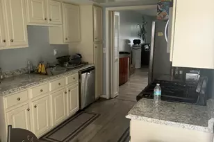 25045 Glenbrooke Dr Dr, Southfield, MI 48033 - Photo 4