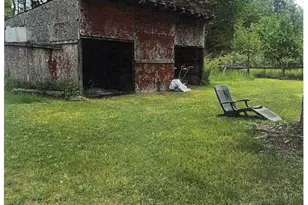 982 W 1st St, Scottville, MI 49454 - Photo 4