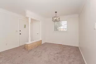 25255 Orchard Grove St, Southfield, MI 48033 - Photo 6