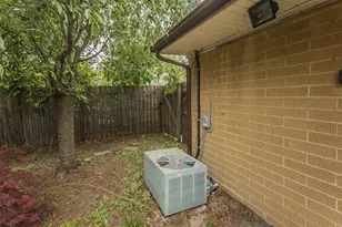 25255 Orchard Grove St, Southfield, MI 48033 - Photo 66