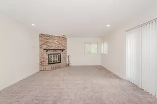 25255 Orchard Grove St, Southfield, MI 48033 - Photo 22