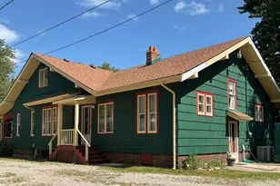 106 E Mechanic St, Yale, MI 48097 - Photo 2