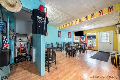 1529 Cesar E. Chavez Avenue SW, Grand Rapids, MI 49503 - Photo 8